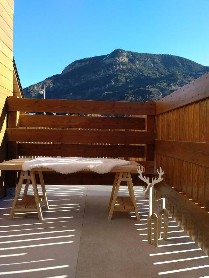 Tuca Del Mont Διαμέρισμα Benasque Εξωτερικό φωτογραφία